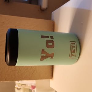 16oz Yeti Can Cooler